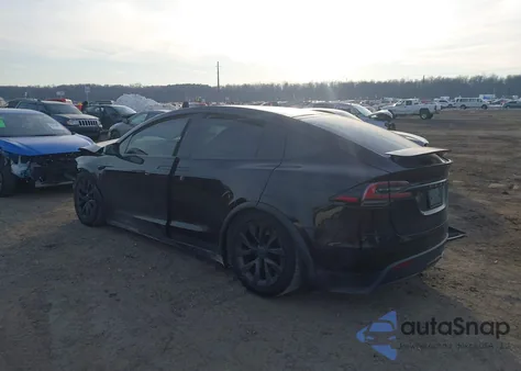 2024 Tesla Model X Long Range z USA, uszkodzony, nr VIN 7SAXCBE51RF455317